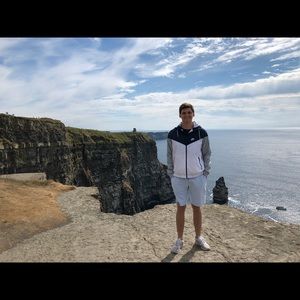 Meet your Posher, Stephen